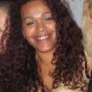 Join Simonette for a Flirty and Fun Time on Live Cams!